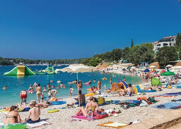 Awesome Home In Pula With Wifi * Pula