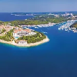 Awesome Home In Pula With Wifi