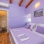 Vikendica Awesome Home In Pula With Wifi Pula