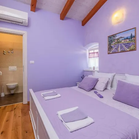 Hébergement de vacances Awesome In Pula With Wifi Pula