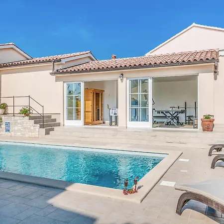 Awesome In Pula With Wifi Hébergement de vacances