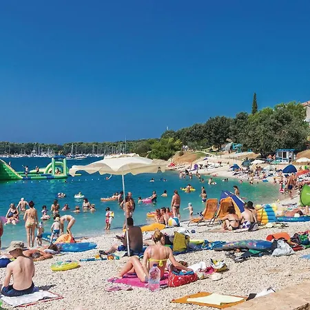 Awesome In Pula With Wifi * Pula