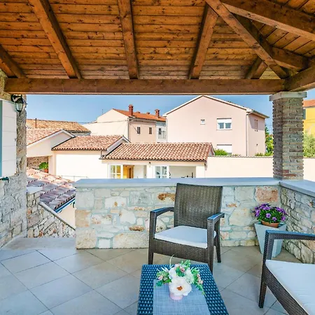 Casa de Férias Awesome In Pula With Wifi Pula